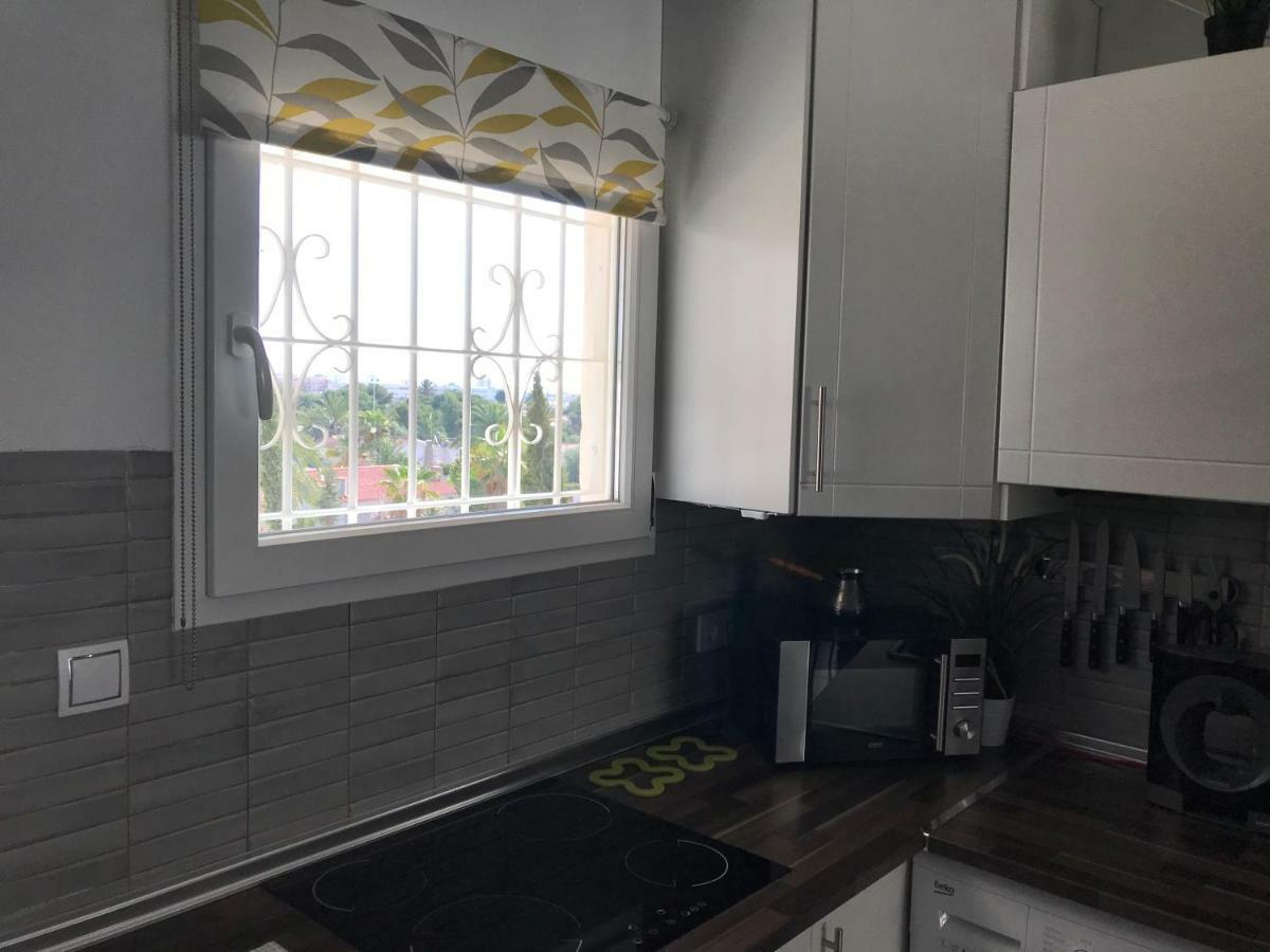Isla Verde Apartment 또레비에하 외부 사진
